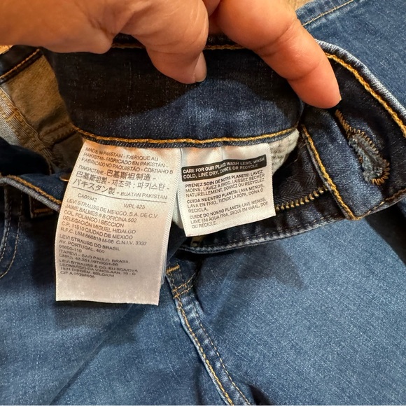 Levis size 26 denim pants - Picture 6 of 8